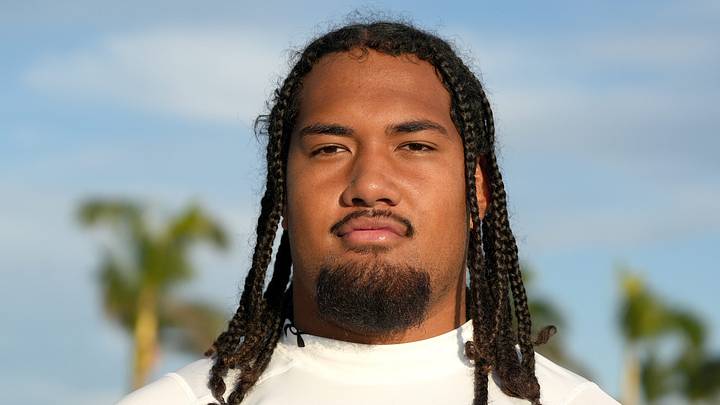 (#44) Keenyi Pepe, OL, 6'7, 330 pounds, for the white team, Class of 2026, during IMG's Academy Pro Day held at IMG's football field in Bradenton, FL on Thursday, Feb, 27, 2025. (#44) Keenyi Pepe, OL, 6'7, 330 pounds, for the white team, Class of 2026, during IMG's Academy Pro Day held at IMG's football field in Bradenton, FL on Thursday, Feb, 27, 2025.