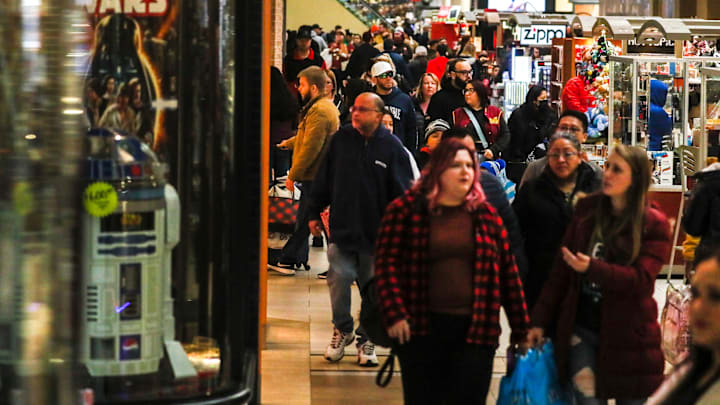 Black Friday shoppers fill the mall the day after Thanksgiving Friday, Nov. 26, 2021, to purchase gifts for Christmas at Southridge Mall in Glendale, Wis.

Mjs 112621 Shopping Southridge Ec00504