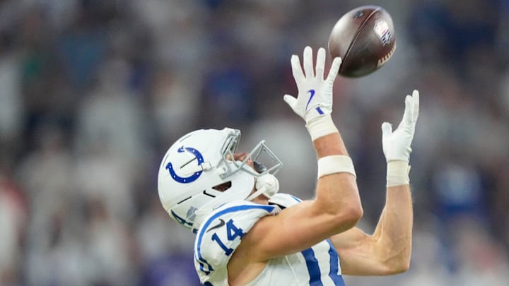 Indianapolis Colts wide receiver Alec Pierce (14) catches a pass Sunday, Sept. 14, 2025, during a game against the Denver Broncos at Lucas Oil Stadium in Indianapolis.