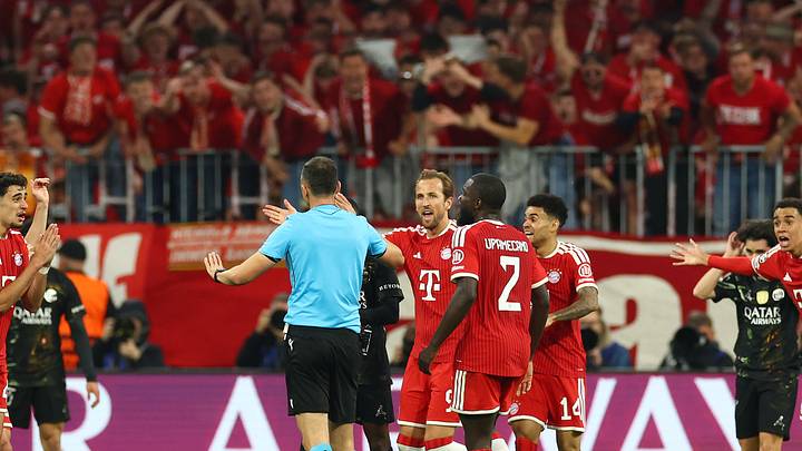 FC Bayern Munchen v Paris Saint-Germain