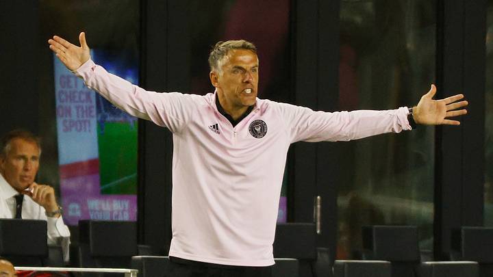 El entrenador Phil Neville. El entrenador Phil Neville.