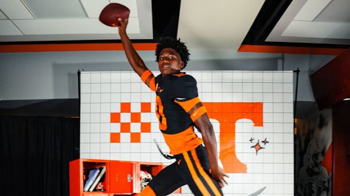 Travis Smith Jr. on official visit to Tennessee