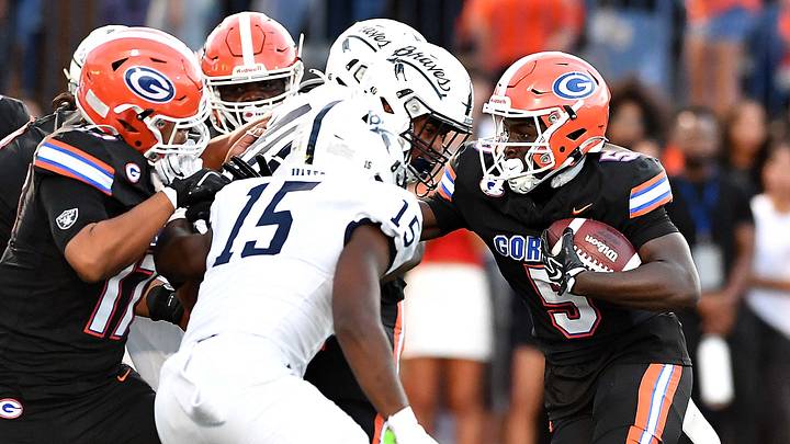 Corey Hinton (5) and Bishop Gorman picked up a big win against Mater Dei on Friday night. Corey Hinton (5) and Bishop Gorman picked up a big win against Mater Dei on Friday night.