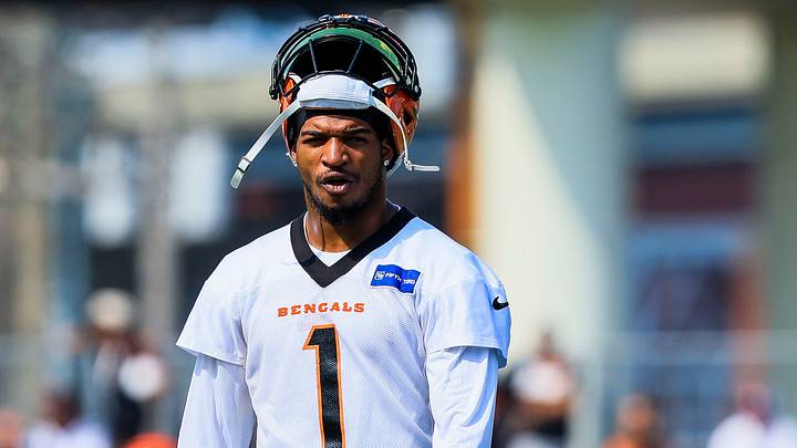 Cincinnati Bengals wide receiver Ja'marr Chase (1) stands on the field during training camp at Kettering Health Practice Fields. Mandatory Credit: Katie Stratman-Imagn Images Cincinnati Bengals wide receiver Ja'marr Chase (1) stands on the field during training camp at Kettering Health Practice Fields. Mandatory Credit: Katie Stratman-Imagn Images