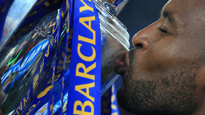 Football - Barclays Premier League - Leicester City v Everton Football - Barclays Premier League - Leicester City v Everton