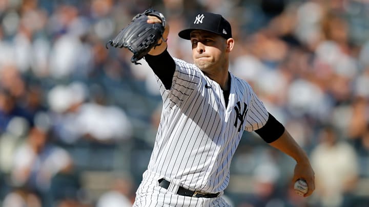 El relevista de los Yankees Lucas Luetge comenzó a prepararse