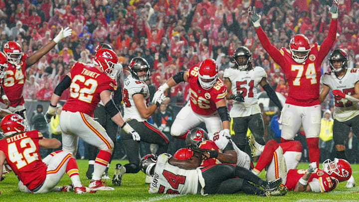 Nov 4, 2024; Kansas City, Missouri, USA; Kansas City Chiefs running back Kareem Hunt (29) score the game-winning touchdown in overtime against the Tampa Bay Buccaneers at GEHA Field at Arrowhead Stadium. Mandatory Credit: Denny Medley-Imagn Images