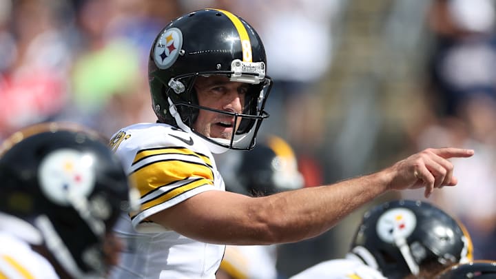 Aaron Rodgers QB Pittsburgh Steelers Aaron Rodgers QB Pittsburgh Steelers