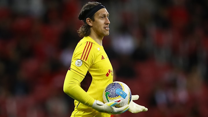 Goleiro contratado neste ano virou titular absoluto