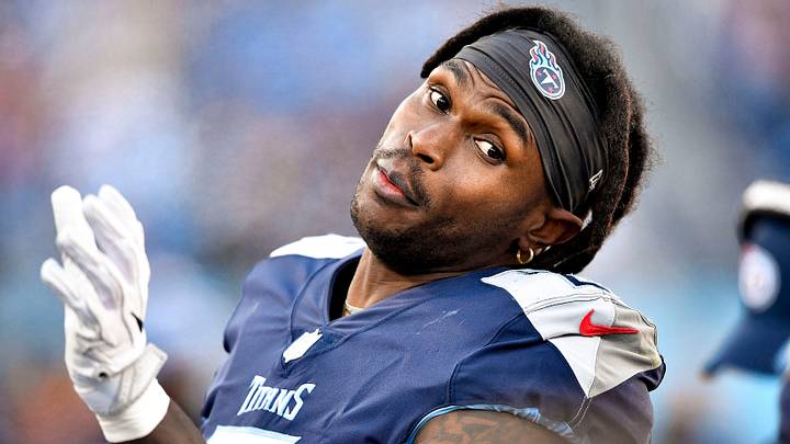 Julio Jones set a high bar by making $149 million in the NFL, but that record among Alabama Crimson Tide players is about to be broken. 