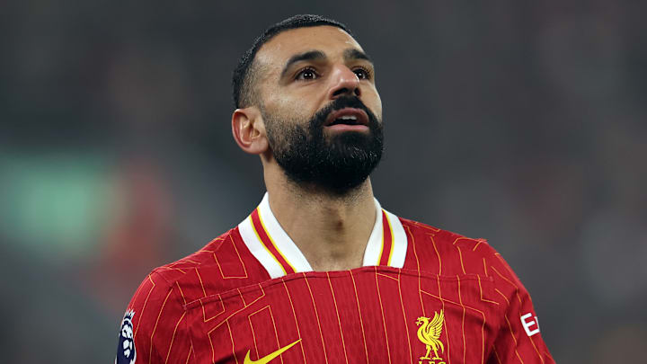Mohamed Salah est titulaire à Anfield.