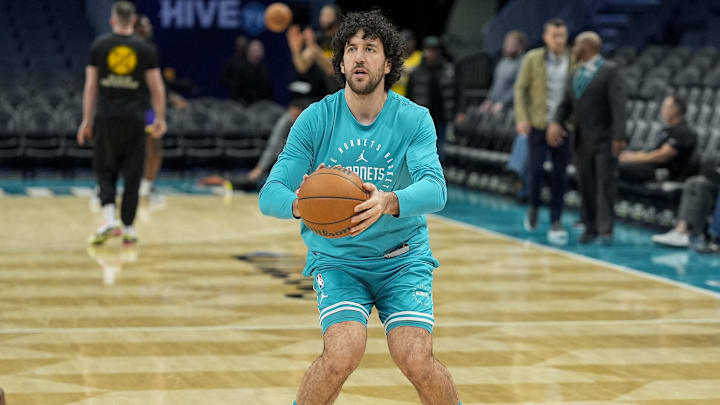 Charlotte Hornets, Vasilije Micic