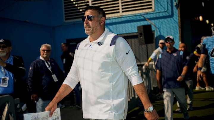 Tennessee Titans head coach Mike Vrabel heads to the field as the team gets ready to face the Indianapolis Colts at Nissan Stadium Sunday, Oct. 23, 2022, in Nashville, Tenn.