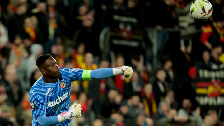 Brice Samba capitaine de Lens Brice Samba capitaine de Lens