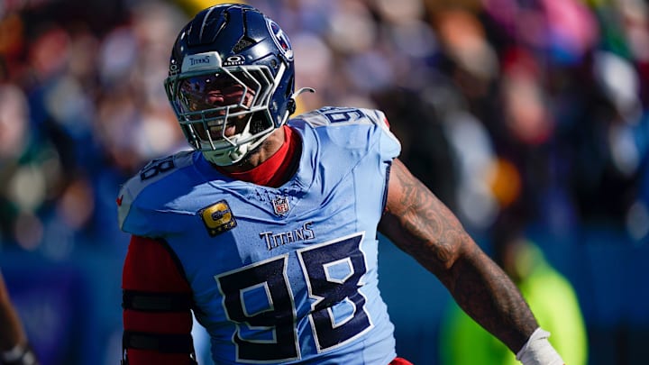 Tennessee Titans defensive tackle Jeffery Simmons (98)