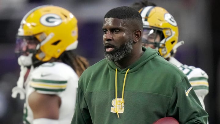 Green Bay Packers passing game coordinator Derrick Ansley before a game at U.S. Bank Stadium against the Minnesota Vikings Green Bay Packers passing game coordinator Derrick Ansley before a game at U.S. Bank Stadium against the Minnesota Vikings