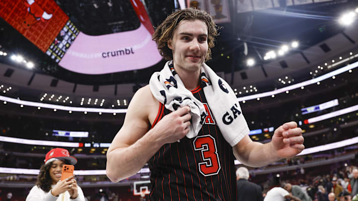 Oct 31, 2025; Chicago, Illinois, USA; Chicago Bulls guard Josh Giddey (3) celebrates after team's win against the New York Knicks at United Center. Mandatory Credit: Kamil Krzaczynski-Imagn Images Oct 31, 2025; Chicago, Illinois, USA; Chicago Bulls guard Josh Giddey (3) celebrates after team's win against the New York Knicks at United Center. Mandatory Credit: Kamil Krzaczynski-Imagn Images