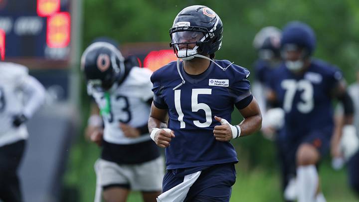 Jun 11, 2026; Lake Forest, IL, USA; Chicago Bears wide receiver Rome Odunze (15) run on the field during Minicamp at Halas Hall. Mandatory Credit: Kamil Krzaczynski-Imagn Images