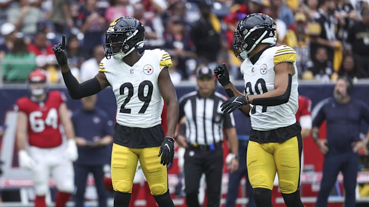 Oct 1, 2023; Houston, Texas, USA; Pittsburgh Steelers cornerback Levi Wallace (29) reacts after a play during the first quarter against the Houston Texans at NRG Stadium. Mandatory Credit: Troy Taormina-Imagn Images