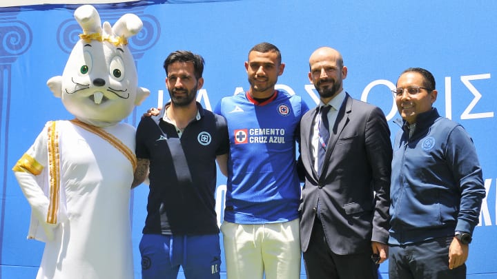 Giorgos Giakoumakis cierra como el fichaje más caro del semestre en Cruz Azul