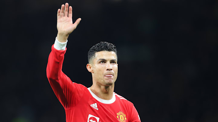 Manchester United v Burnley - Premier League