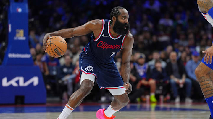 Los Angeles Clippers guard James Harden is looking to lead the Clippers to cover on Monday.
