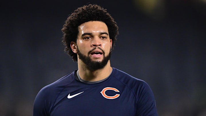 Chicago Bears quarterback Caleb Williams warms up before the game against the Seattle Seahawk.