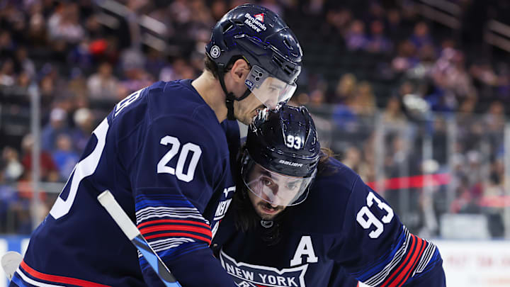 New York Islanders v New York Rangers