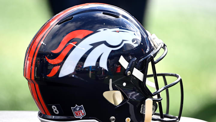 Nov 27, 2022; Charlotte, North Carolina, USA;  Denver Broncos helmet before the game at Bank of America Stadium. Mandatory Credit: Bob Donnan-Imagn Images