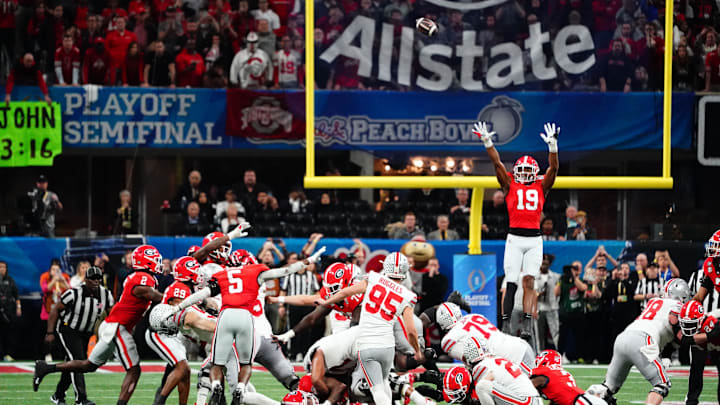 Dec 31, 2022; Atlanta, Georgia, USA; Ohio State Buckeyes place kicker Noah Ruggles (95) Dec 31, 2022; Atlanta, Georgia, USA; Ohio State Buckeyes place kicker Noah Ruggles (95)