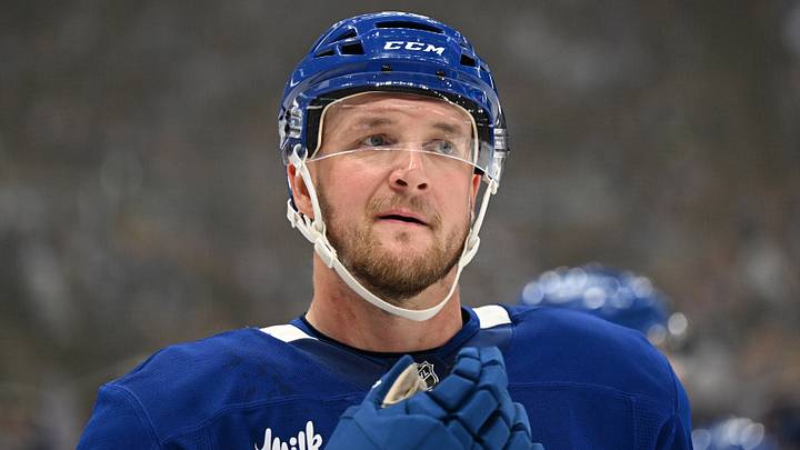Sep 23, 2026; Toronto, Ontario, CAN; Toronto Maple Leafs defenseman Darren Raddysh (43) prepares for a faceoff against the Ottawa Senators in the second period at Scotiabank Arena. Mandatory Credit: Dan Hamilton-Imagn Images Sep 23, 2026; Toronto, Ontario, CAN; Toronto Maple Leafs defenseman Darren Raddysh (43) prepares for a faceoff against the Ottawa Senators in the second period at Scotiabank Arena. Mandatory Credit: Dan Hamilton-Imagn Images