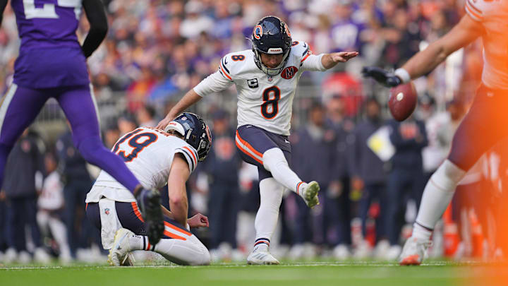 Nov 16, 2025; Minneapolis, Minnesota, USA; Chicago Bears kicker Cairo Santos (8) kicks a field goal during the third quarter against the Minnesota Vikings at U.S. Bank Stadium. Mandatory Credit: Brad Rempel-Imagn Images