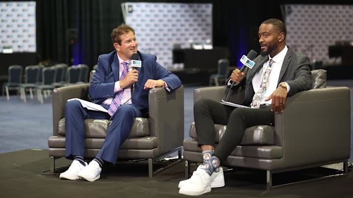 Oct 9, 2025; Rosemont, IL, USA; Big Ten Network commentators Andy Katz and Raphael Davis speak during Big Ten Men’s Basketball Media Days at the Donald E. Stephens Convention Center. Mandatory Credit: Talia Sprague-Imagn Images