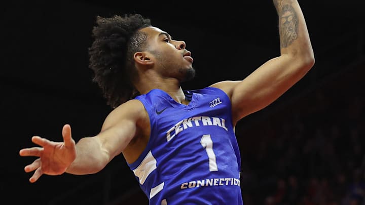 Nov 26, 2022; Piscataway, New Jersey, USA; Central Connecticut State Blue Devils guard Jay Rodgers (1) shoots the ball during the first half against the Rutgers Scarlet Knights at Jersey Mike's Arena. Mandatory Credit: Vincent Carchietta-Imagn Images Nov 26, 2022; Piscataway, New Jersey, USA; Central Connecticut State Blue Devils guard Jay Rodgers (1) shoots the ball during the first half against the Rutgers Scarlet Knights at Jersey Mike's Arena. Mandatory Credit: Vincent Carchietta-Imagn Images