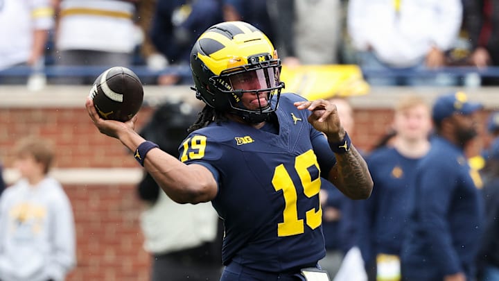 Michigan Maize vs Blue Spring Game