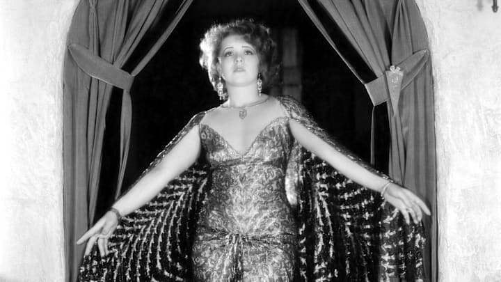 Clara Bow.