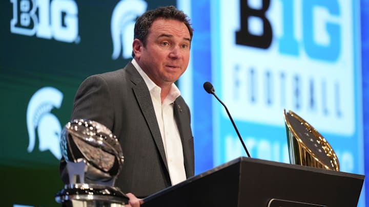 Jul 24, 2025; Las Vegas, NV, USA; Michigan State head coach Jonathan Smith speaks to the media during the Big Ten NCAA college football media days at Mandalay Bay Resort. Mandatory Credit: Lucas Peltier-Imagn Images Jul 24, 2025; Las Vegas, NV, USA; Michigan State head coach Jonathan Smith speaks to the media during the Big Ten NCAA college football media days at Mandalay Bay Resort. Mandatory Credit: Lucas Peltier-Imagn Images