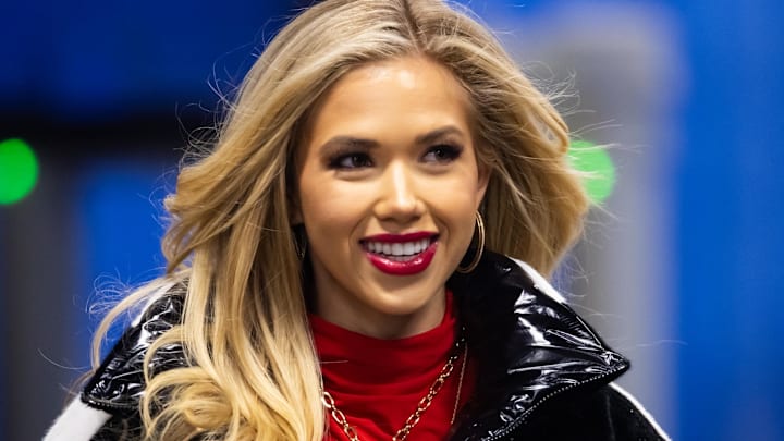 Kansas City Chiefs team executive Gracie Hunt against the Buffalo Bills.