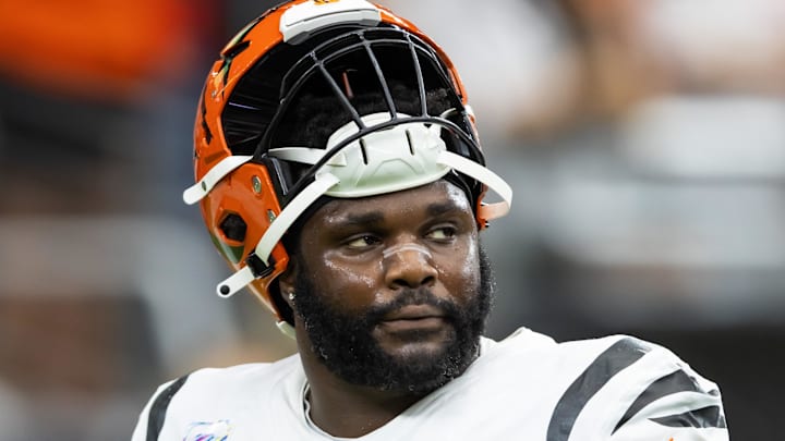 Oct 8, 2023; Glendale, Arizona, USA; Cincinnati Bengals defensive tackle DJ Reader (98) against the Arizona Cardinals at State Farm Stadium. Mandatory Credit: Mark J. Rebilas-Imagn Images
