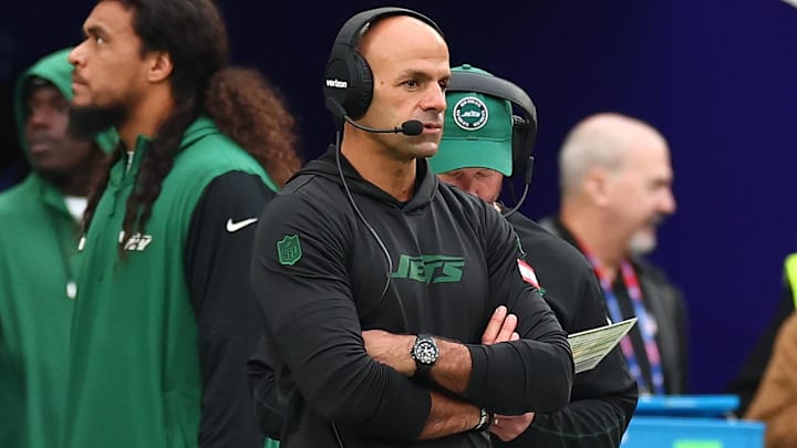 Oct 6, 2024; Tottenham, ENG; A dejected looking New York Jets head coach Robert Saleh in the 2nd Quarter against against Minnesota Vikings at Tottenham Hotspur Stadium. Mandatory Credit: Shaun Brooks-Imagn Images