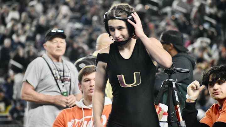 University's Libby Roberts was dominant in joining the Mat Classic four-timer club after recorded a second-round fall over University's Libby Roberts was dominant in joining the Mat Classic four-timer club after recorded a second-round fall over Shorewood's Finley Houck in the Class 3A 110-pound finals Friday night. in the Class 3A 110-pound finals Friday night.