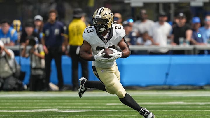 Aug 10, 2025; Inglewood, California, USA; New Orleans Saints running back Clyde Edwards-Helaire (23) heads up field after making a catch in the third quarter in a game against the Los Angeles Chargers at SoFi Stadium. Mandatory Credit: Jon Endow-Imagn Images Aug 10, 2025; Inglewood, California, USA; New Orleans Saints running back Clyde Edwards-Helaire (23) heads up field after making a catch in the third quarter in a game against the Los Angeles Chargers at SoFi Stadium. Mandatory Credit: Jon Endow-Imagn Images