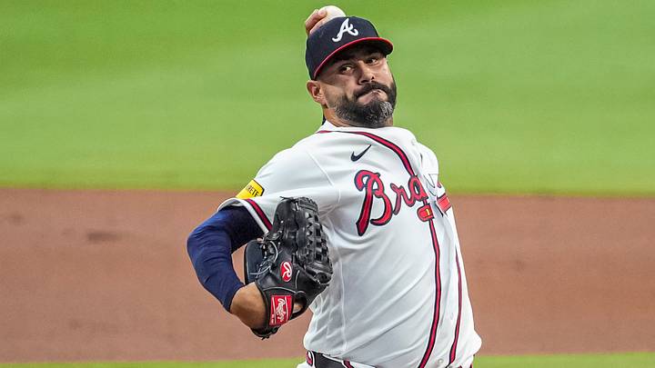 Aug 6, 2026; Cumberland, Georgia, USA; Atlanta Braves pitcher Martin Perez (33) pitches against the Miami Marlins during the first inning at Truist Park. Mandatory Credit: Dale Zanine-Imagn Images