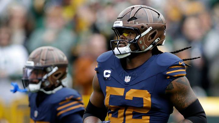 Green Bay Packers defensive end Rashan Gary runs onto the field before the game against the Carolina Panthers 