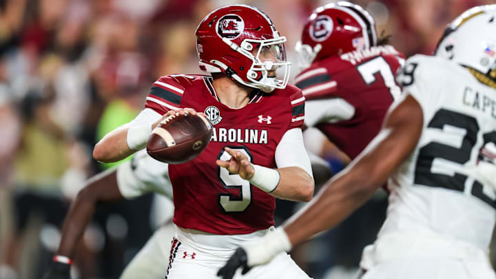 Sep 13, 2025; Columbia, South Carolina, USA; South Carolina Gamecocks wide receiver Luke Doty (9) passes against the Vanderbilt Commodores in the second half at Williams-Brice Stadium. Mandatory Credit: Jeff Blake-Imagn Images