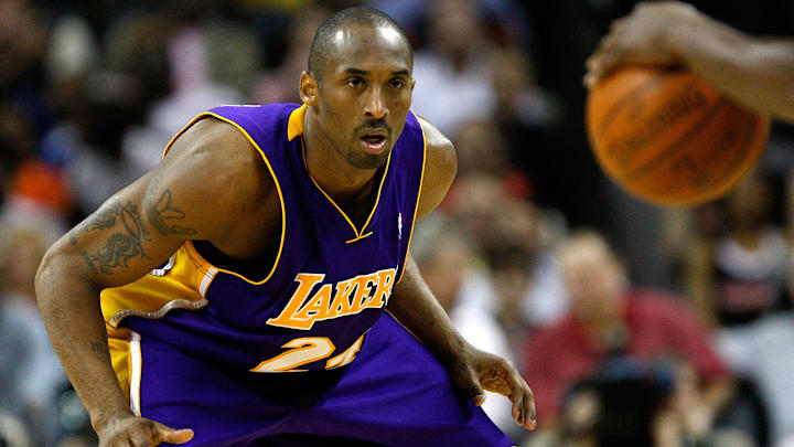 Kobe Bryant pudo haber cambiado sus Lakers por los Pistons en 2007