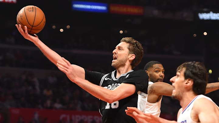 San Antonio Spurs v Los Angeles Clippers