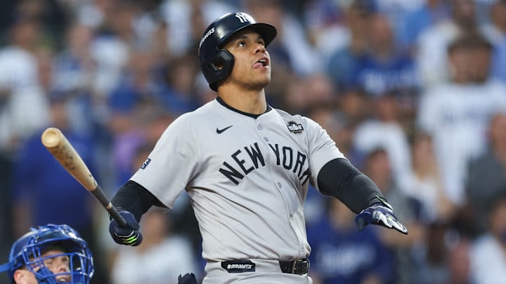 World Series - New York Yankees v Los Angeles Dodgers - Game 2