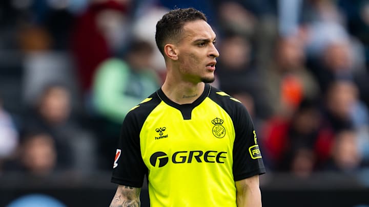 Antony is enjoying life in Spain Antony is enjoying life in Spain