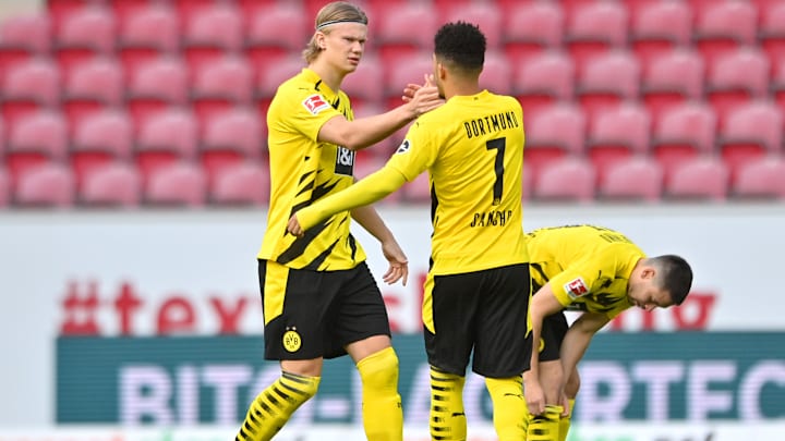 Excompañeros en el Borussia Dortmund, podrían reencontrarse en Manchester para jugar en el United